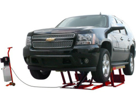 Подъемник ножничный низкоуровневый 2.8 тонн Atis LR06